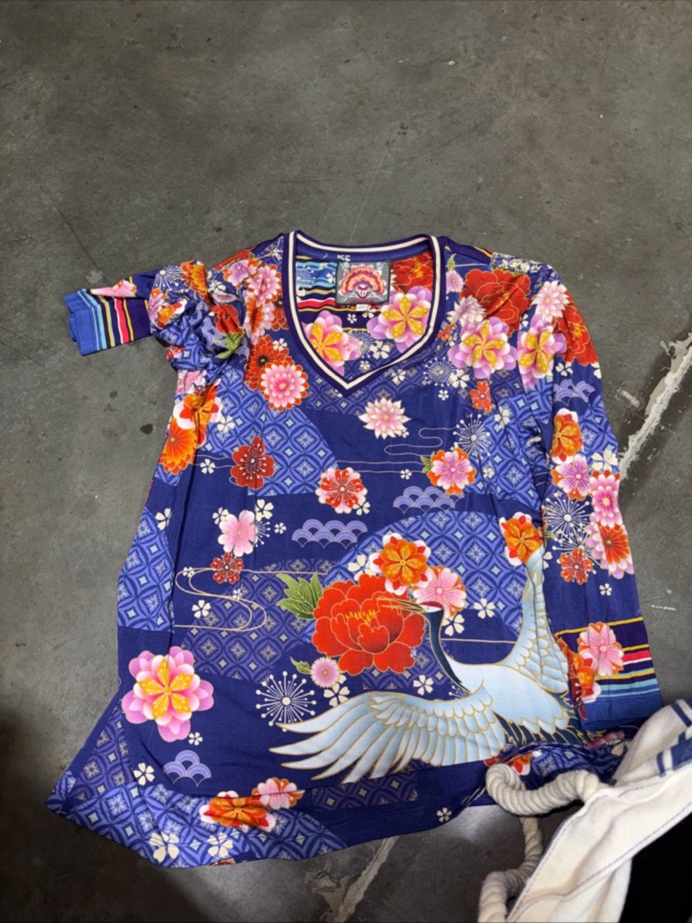 Johnny was Multicolor Floral  V-Neck Top -